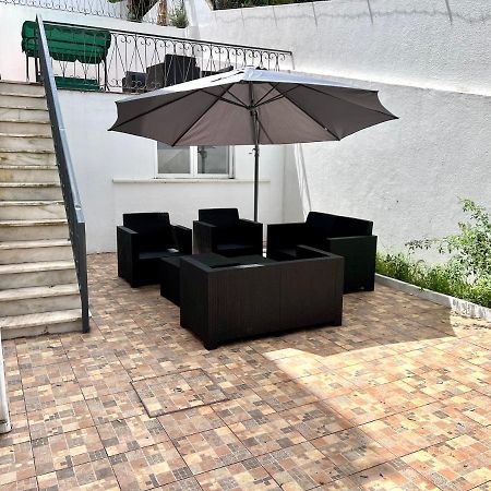 Oieras Beach Suite 2 - Large Double Room With En-Suite Bathroom And Balcony Oeiras Exterior foto